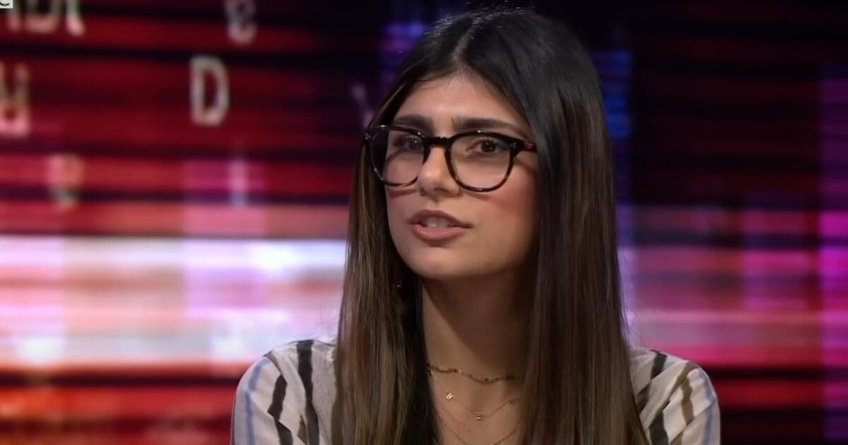 sg mia khalifa 1200x630 UzCkQT